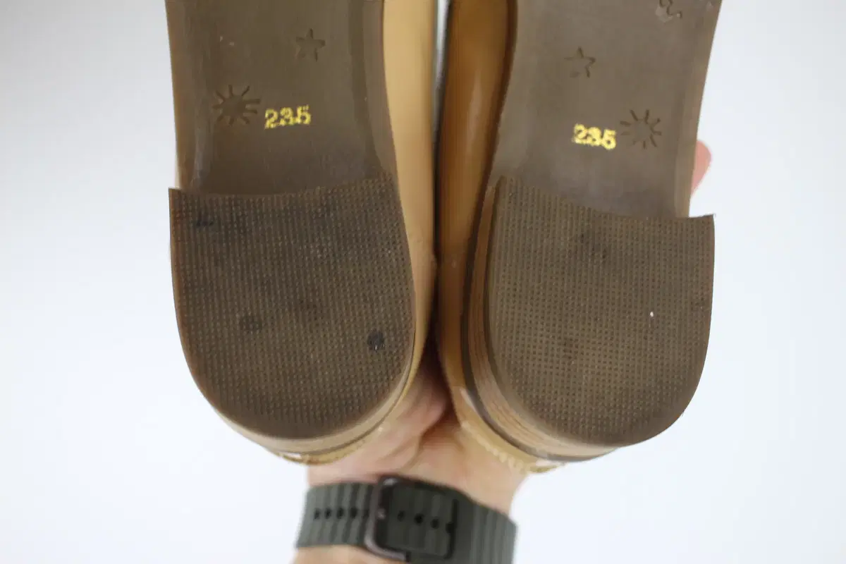 thumbnail-7